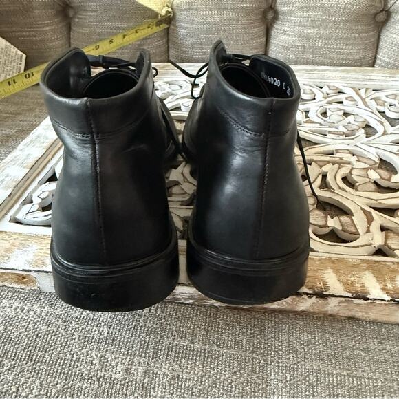 Salvatore Ferragamo Black Leather Ankle Boots Shoes Men’s 8.5 main image 7